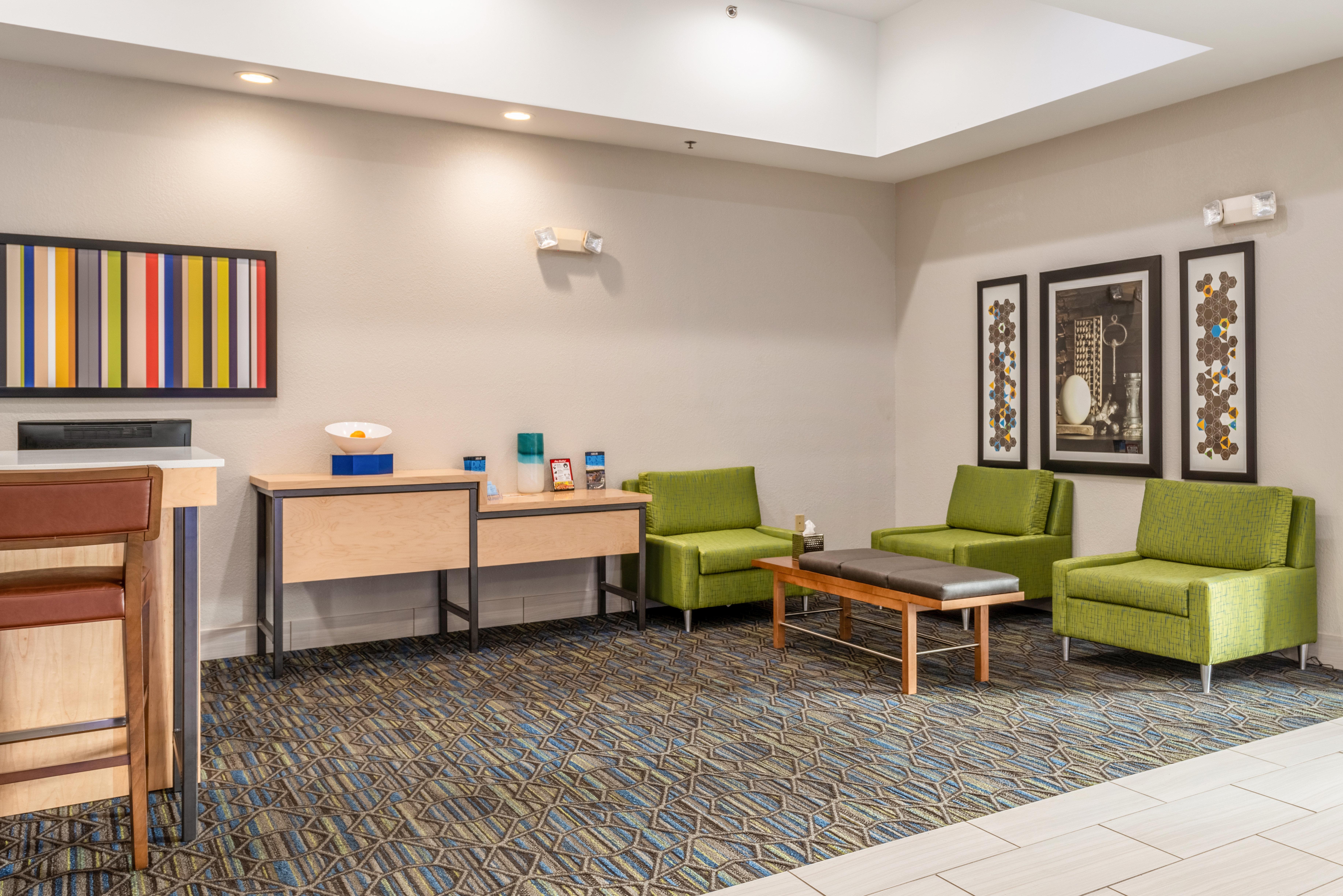 Holiday Inn Express & Suites Statesville Exterior foto
