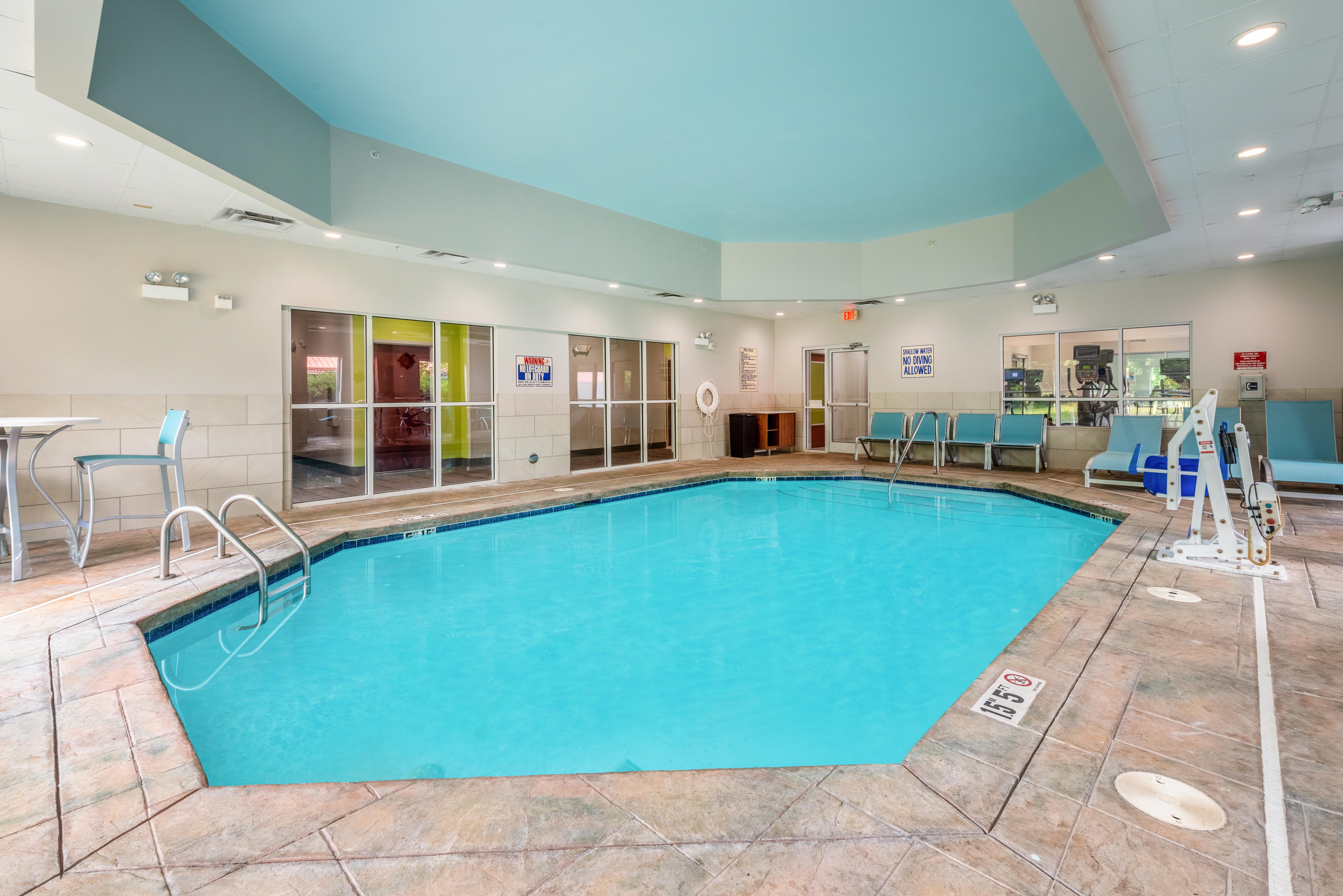Holiday Inn Express & Suites Statesville Exterior foto